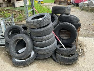 Übersichtsbild von Various car wheels